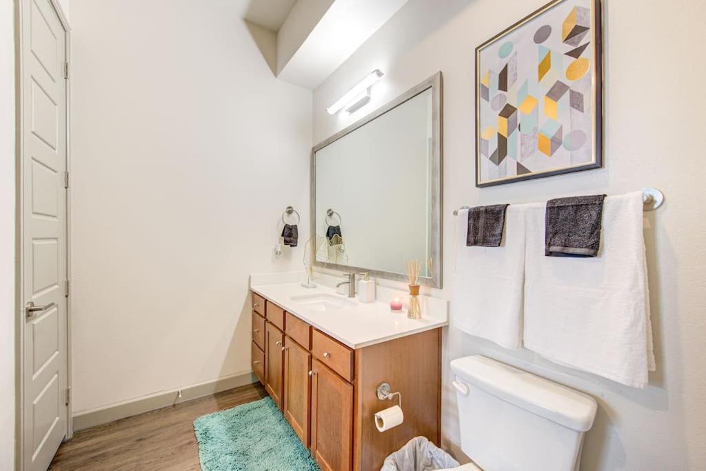 Apartamento Trendy Downtown 1Bd/Freeparking/Wi-Fi/Pool Houston Exterior foto