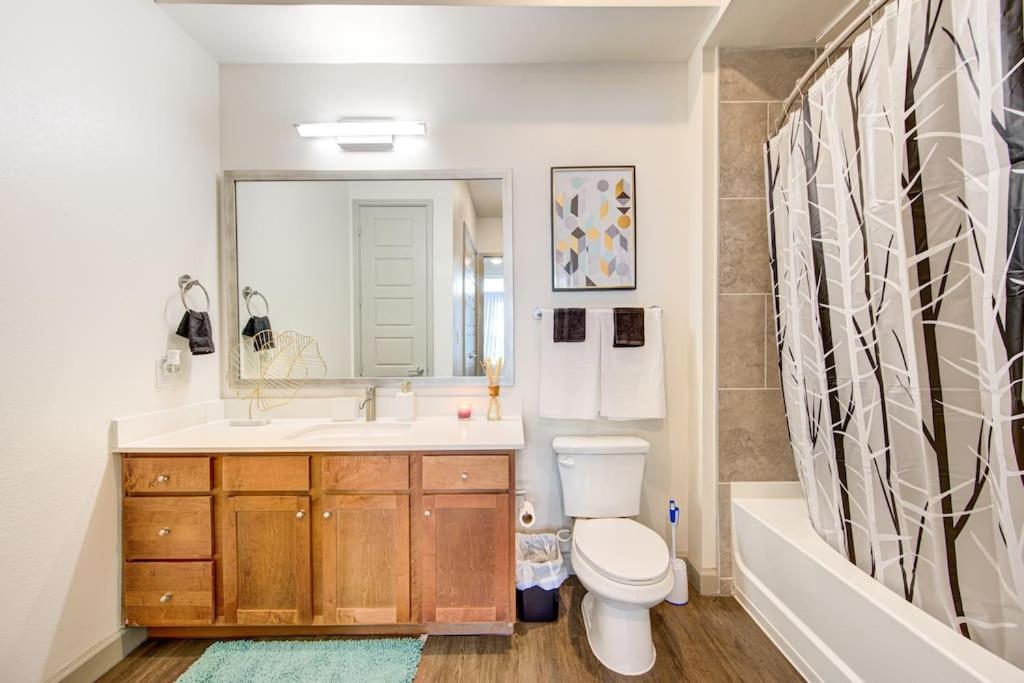 Apartamento Trendy Downtown 1Bd/Freeparking/Wi-Fi/Pool Houston Exterior foto
