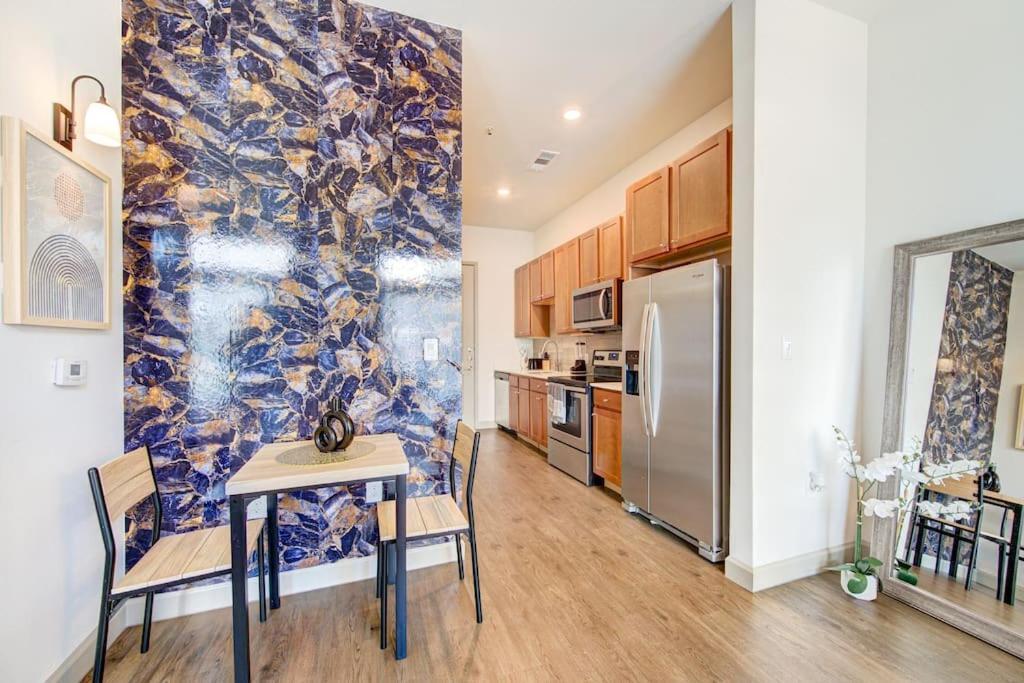 Apartamento Trendy Downtown 1Bd/Freeparking/Wi-Fi/Pool Houston Exterior foto